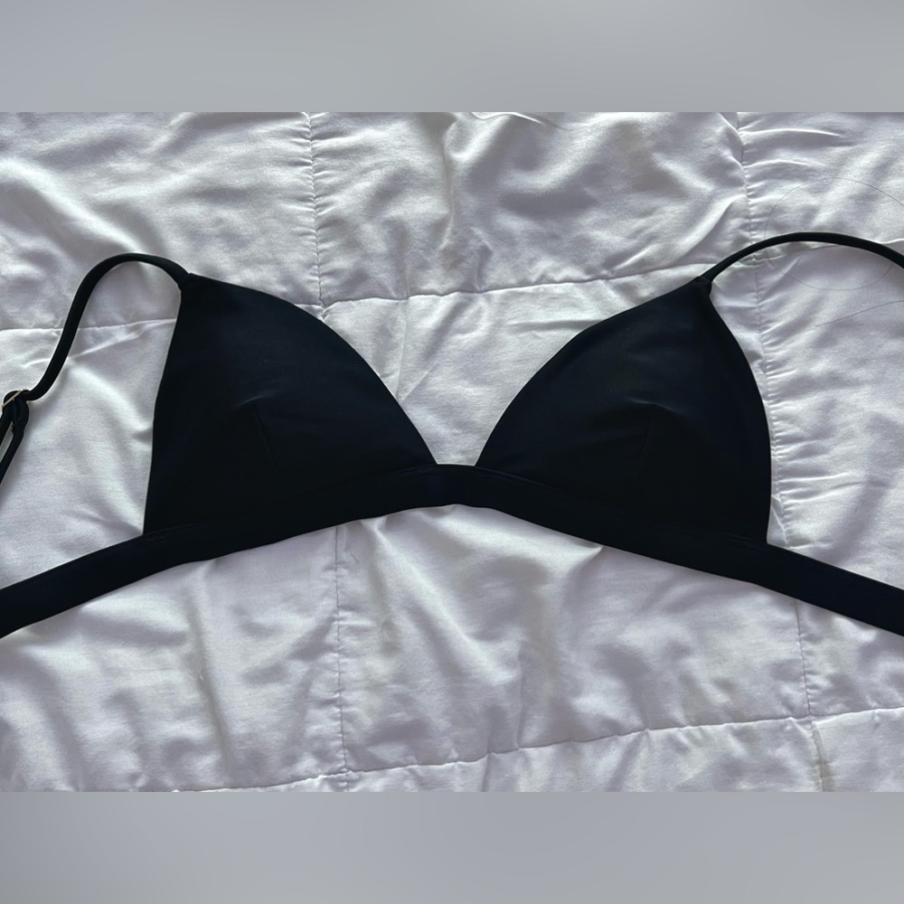 Woman Black Hollister Swimsuit Bikini Top XS